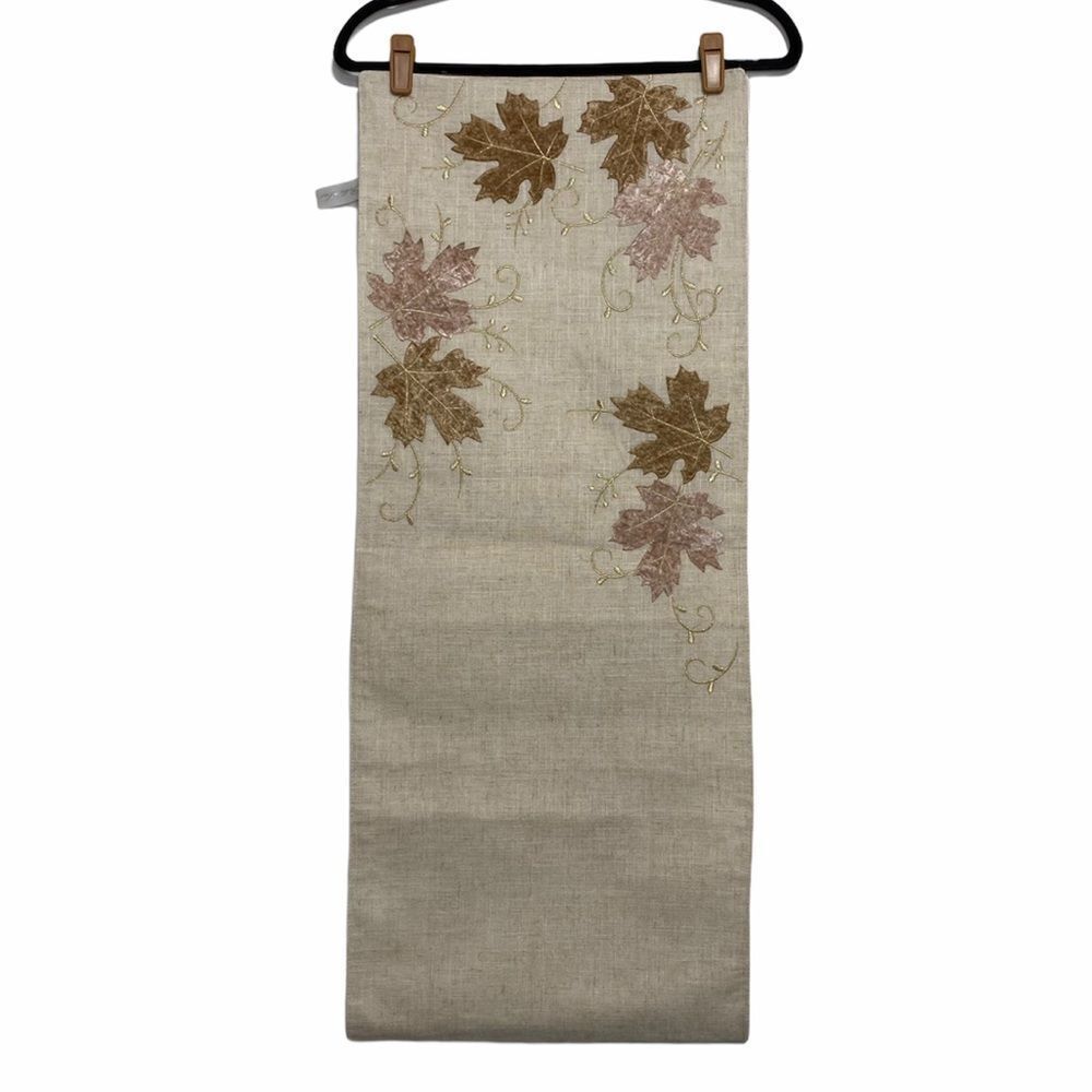 Bella‎ Luxx Sandy Brown Pink Leaf Table Runner